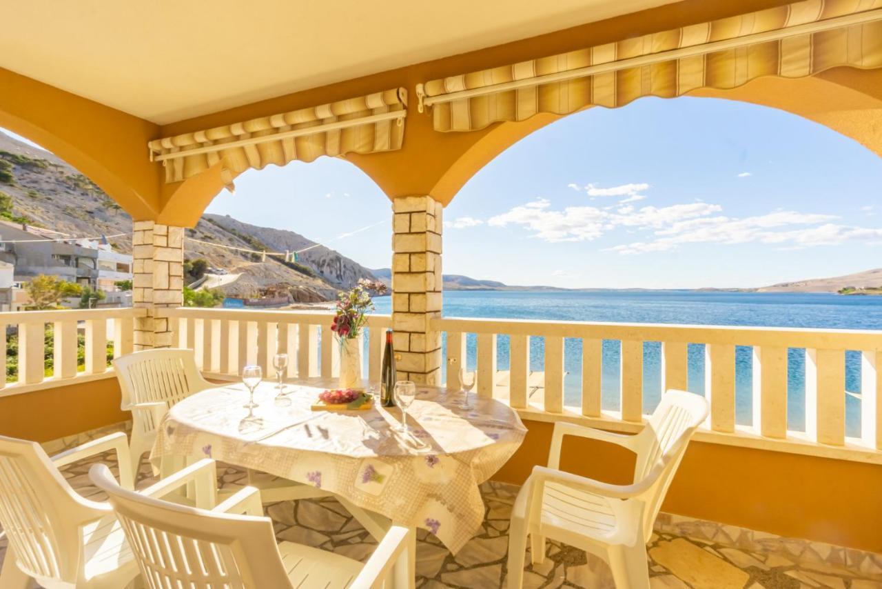 Kustic At The Beach Metajna Exterior foto